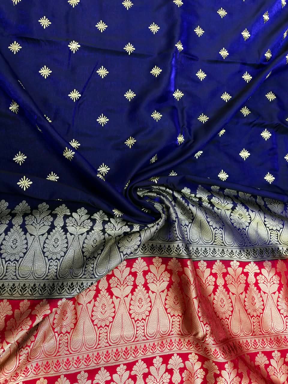 BANARSI SATIN SILK SAREEWITH PISTA GOLD ZARI EMBROIDERY WITH BLOUSE IN RICH CONTRASTING PALUU