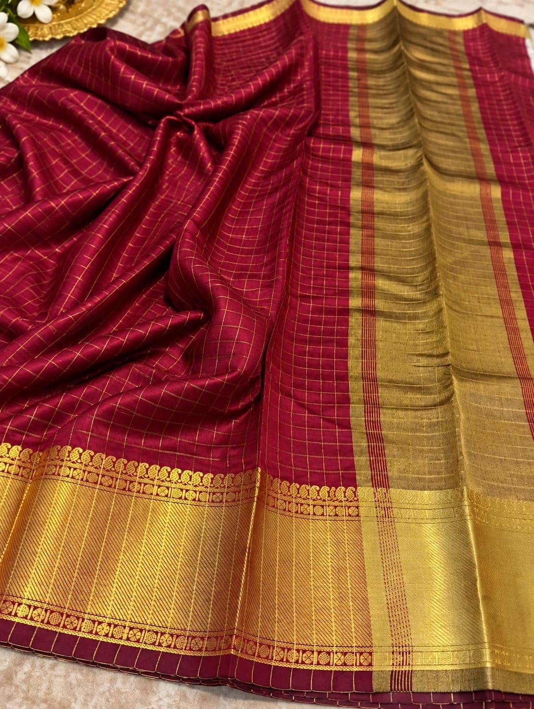 Cotton cheque lining zari Pallu with running blouse saree